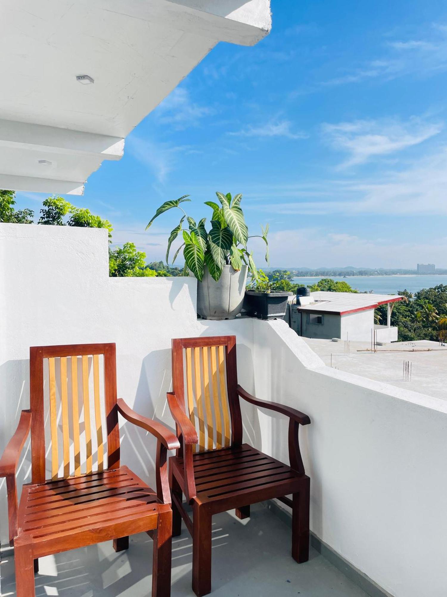 Regal Heights Hotel Weligama Exterior photo